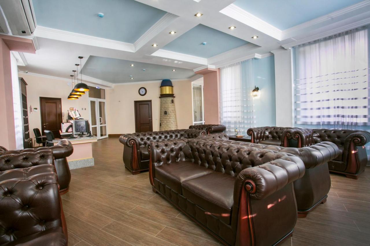 Hotel Acra Suchumi Zewnętrze zdjęcie