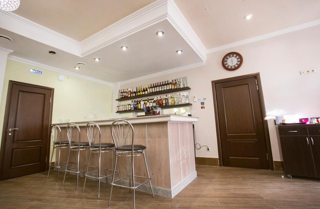 Hotel Acra Suchumi Zewnętrze zdjęcie