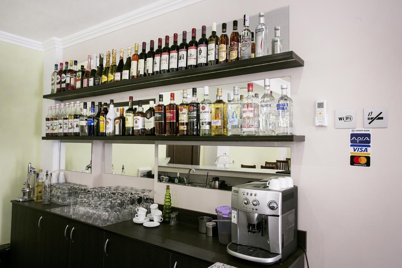 Hotel Acra Suchumi Zewnętrze zdjęcie